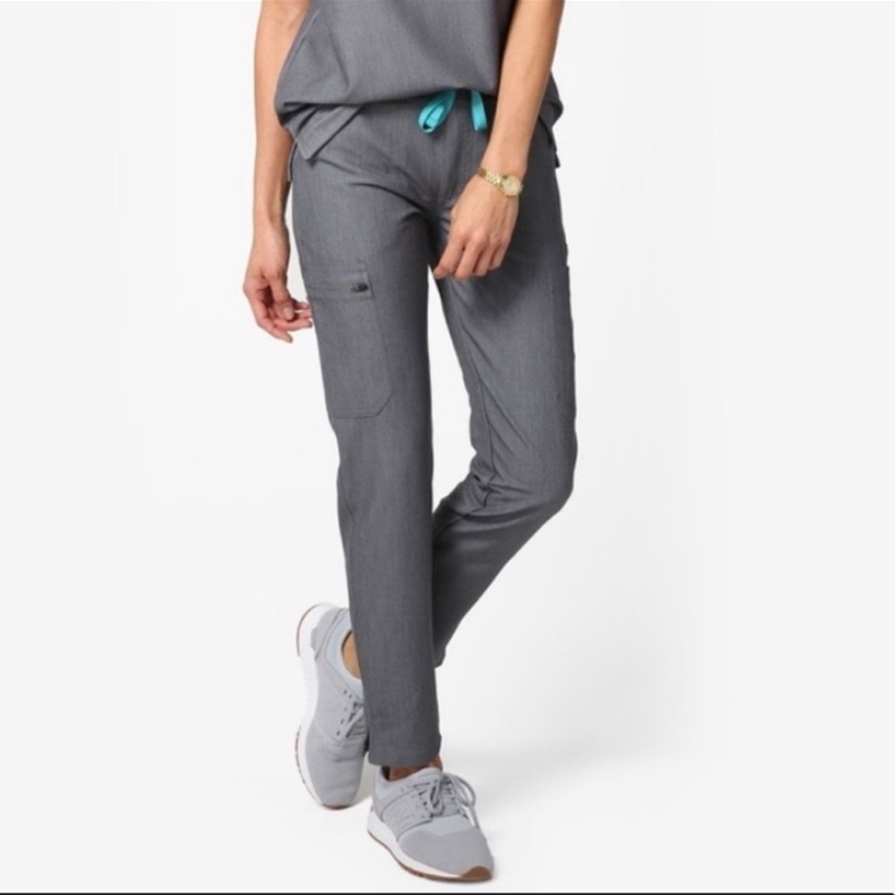 FIGS HIGH WAISTED YOLA SKINNY SCRUB PANT - L